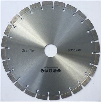 Blade Eibhear deighilte